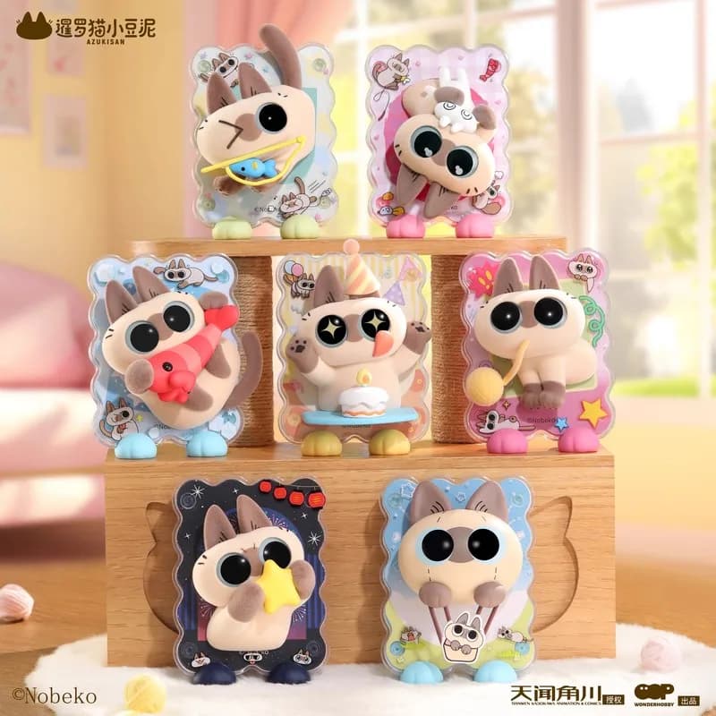 Gatto siamese Azuki Azukisan'S Healing Moment Series Blind Box Anime Figure 3d Magnete da frigorifero Ornamento da scrivania Giocattolo regalo per bambini