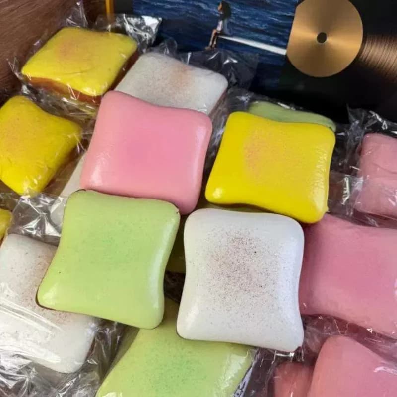 Soft Toast Shape Antistress Toys, Slow Sensory Toys Response for Adults