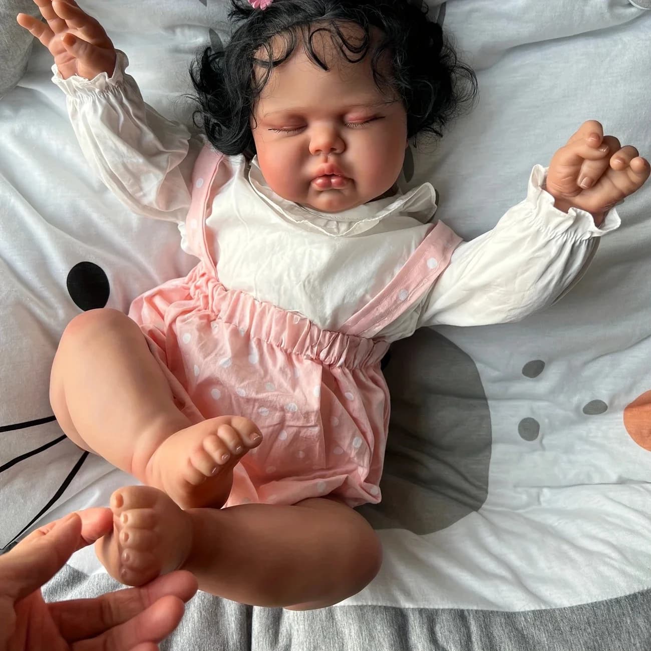 24/19 pollici due dimensioni corniccio pelle scura in tessuto morbido corpo realistico bambino rinato capelli radicati a mano coccoloso bambina bambola bambino