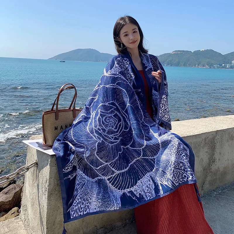Summer Ethnic Style Beach Towel New Sunscreen Sunscreen Oversize Scarf Silk Scarf for Sea Vacation