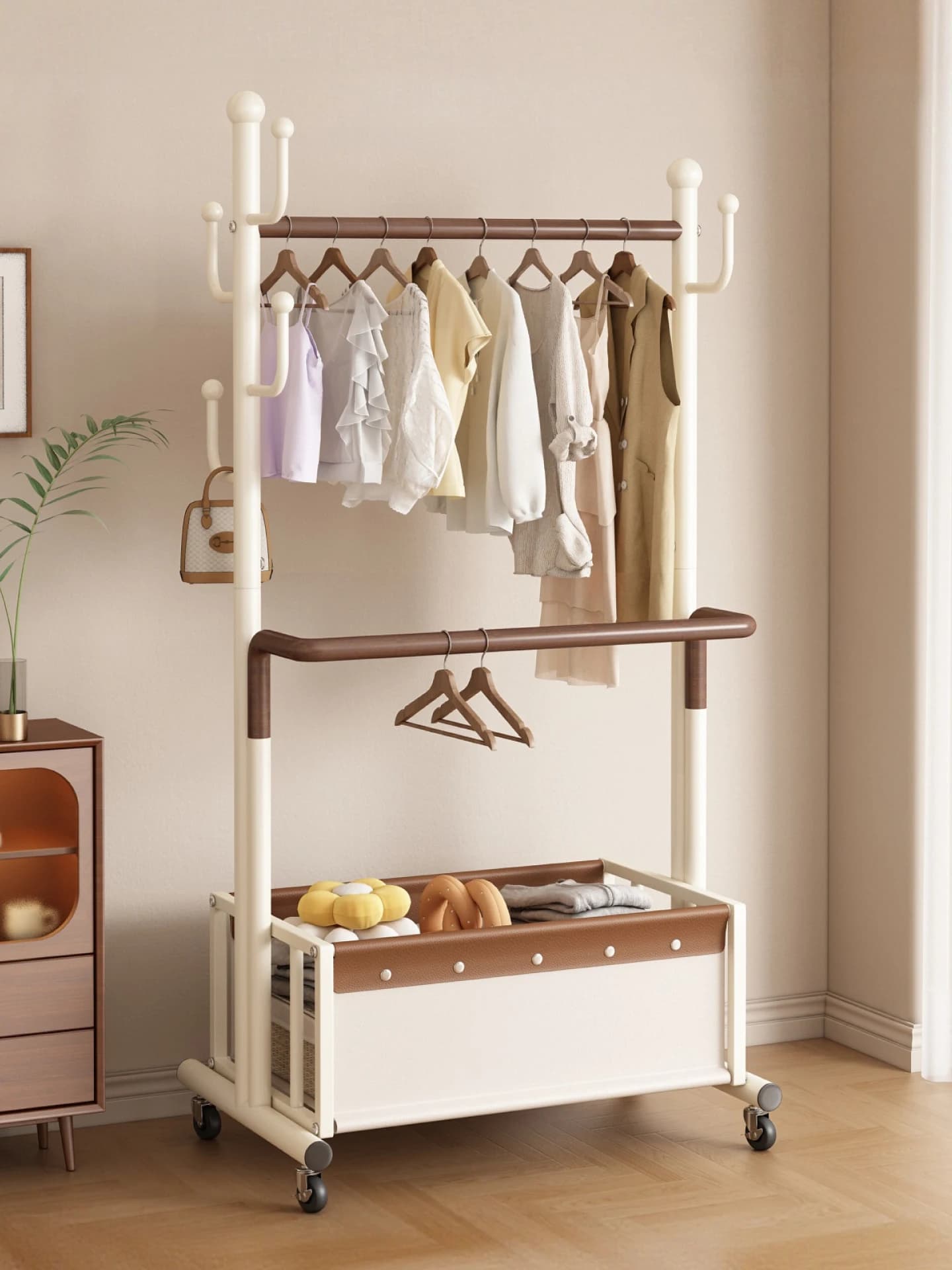 Appendiabiti da terra per camera da letto, mobile, multifunzione, per asciugatura e pulizia interna, per vestiti e cappelli