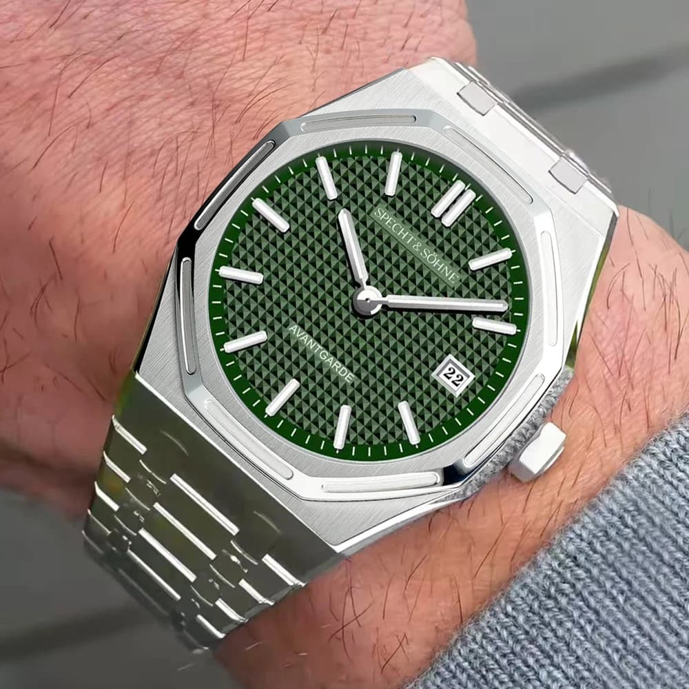 Specht & Söhne 2025 New Men's Fashion Watch Quartz Movt Sports Watches Octopus Stainless Steel Sapphire Glass 50M Waterproof
