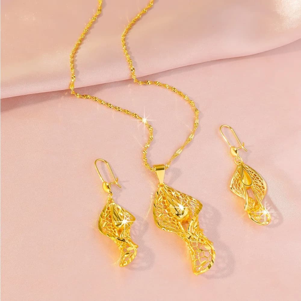 Nuovo set di gioielli regalo di nozze per coppia di orecchini placcati in oro 6666