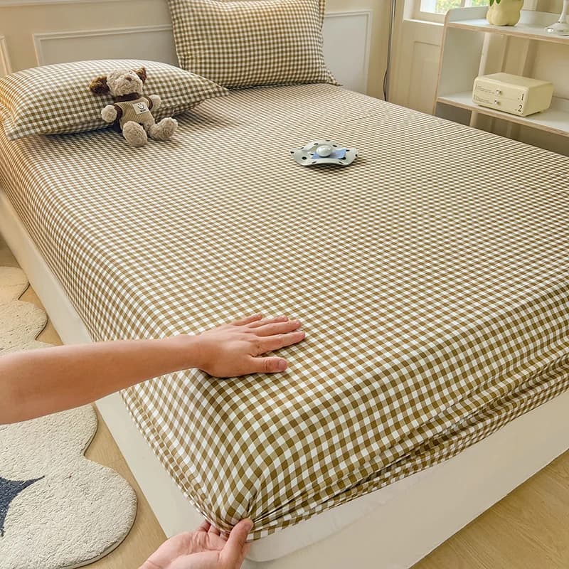 100% Polyester Fitted Sheet Stripe Style Bed Cover Skin-friendly Mattress Cover Sabanas Adults Kids Bed Sheets (No Pillowcase)
