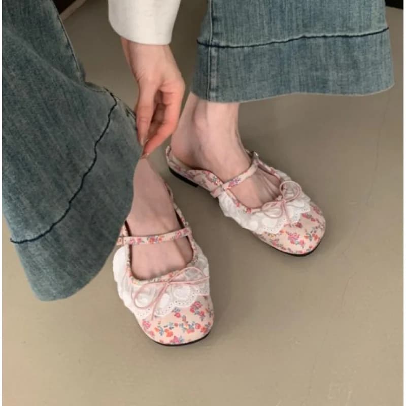 Pantofole piatte da donna nuove primavera estate 2025 | Scarpe da balletto Mary Jane con punta quadrata e punta chiusa, con fiocco in pizzo delicato francese