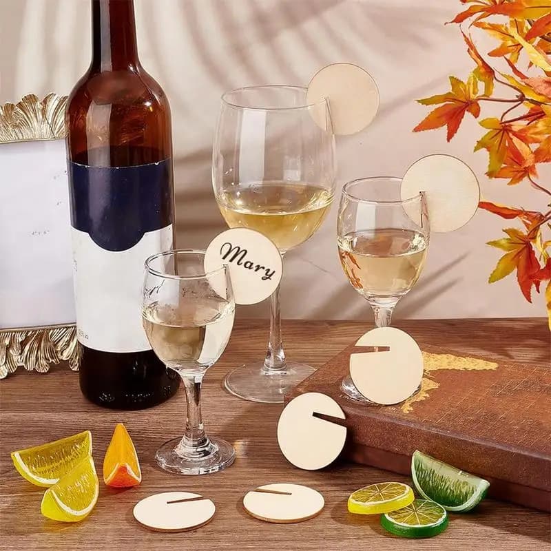 40 pezzi di legno rotondo per tazza da cocktail, etichetta rotonda per bevande, etichetta vuota, etichette con nome per bicchiere di vino, calice, pennarello per bevande per Natale