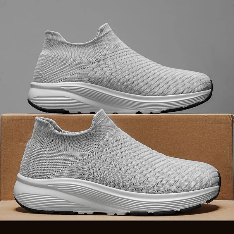 Scarpe Sportive da Uomo per Corsa su Terreno Pianato, Sneakers Traspiranti con Suola Liscia e Confortevole per Fitness Quotidiano