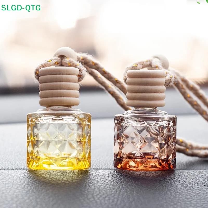 Caldo! 1 pz bottiglia di diffusore di olio essenziale per auto riutilizzabile bottiglia di vetro di profumo pendente per deodorante per auto vuoto con tappi di legno