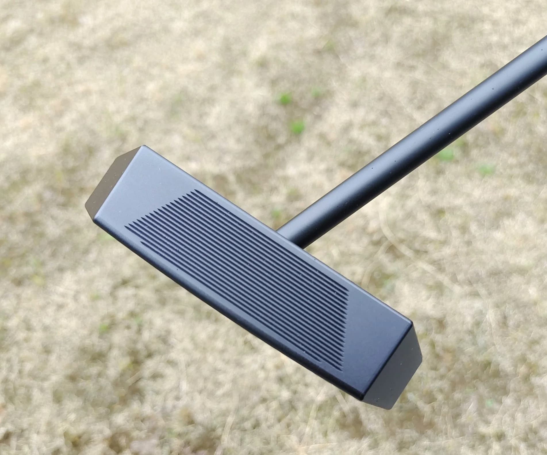 Nuovo putter da golf Zero Torque 2026 per destrorsi, 32~36 pollici, con shaft in grafite ACCRA, nero/bianco, Press Pistol 2 ° impugnatura