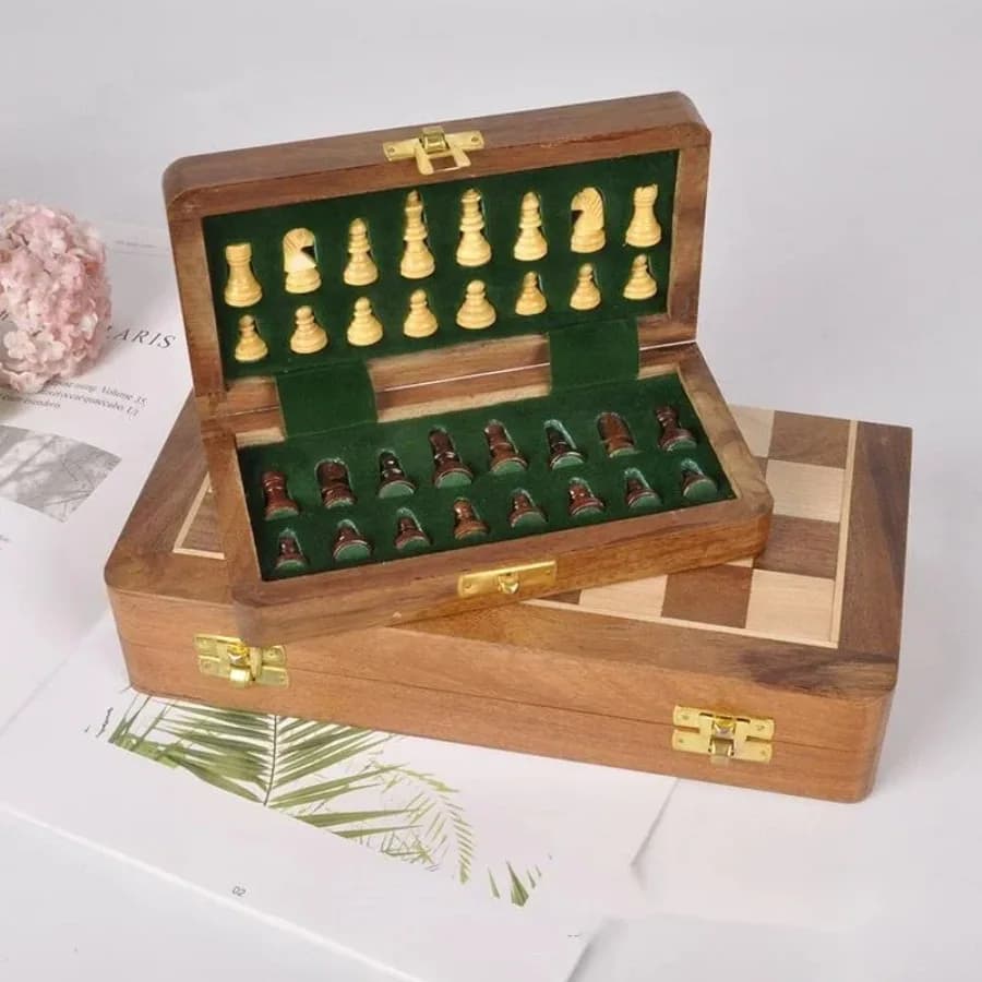 Wooden Magnetic Chess Set Portable Student Competition Board Game Nordic Office Desk Decor Upscale Ornament Gift For Children