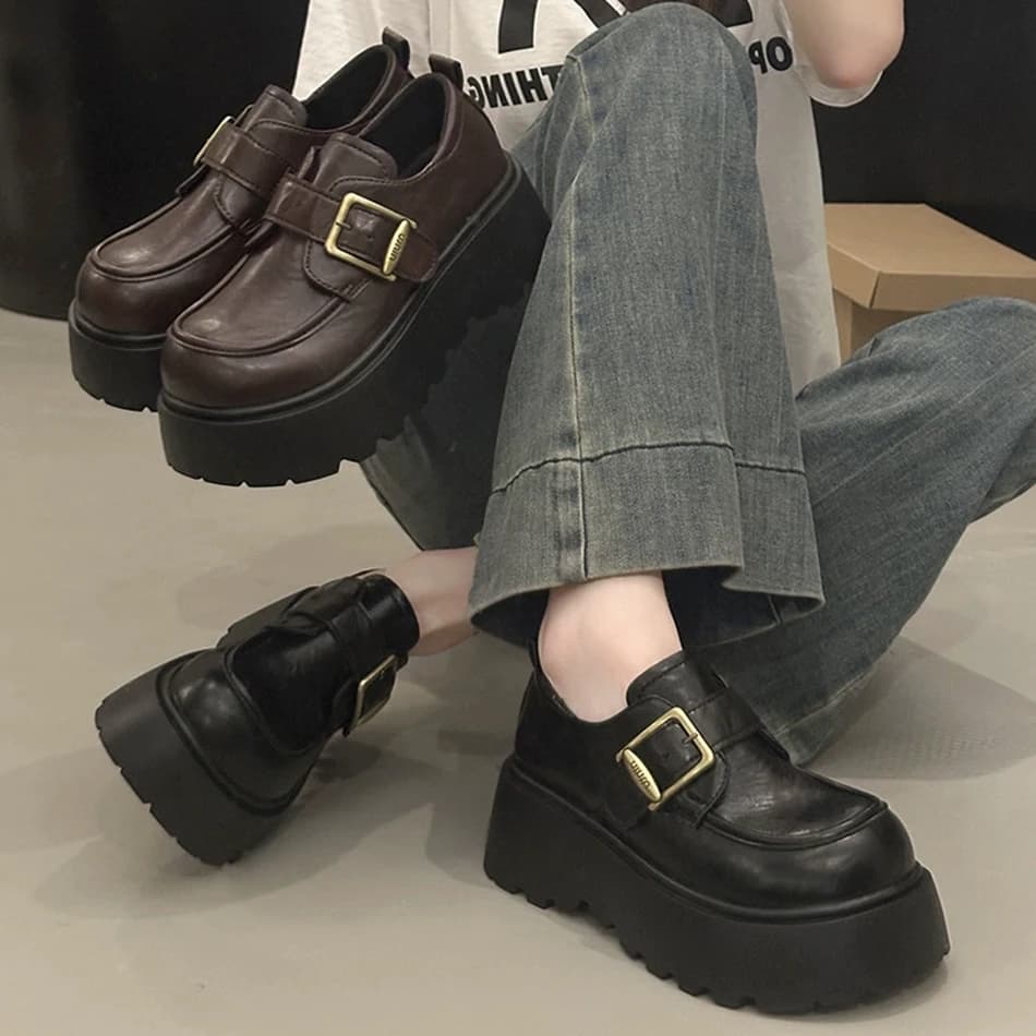 Mocassini con suola spessa 2026, nuove scarpe in pelle autunno/inverno, scarpe singole con rialzo, scarpe Mary Jane da donna