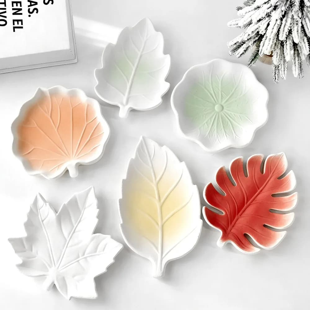 Leaf Tray Epoxy Resin Mold Handmade Maple Ginkgo Lotus Mulberry Monstera Leaf Storage Plate Plaster Silicone Mold Making Mould