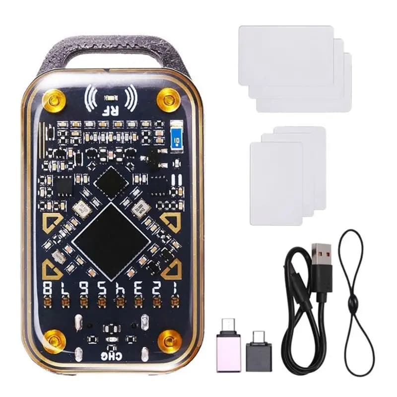 【DISPONIBILE】Lettore di chip RFID intelligente Chameleon Ultra, emulatore di smart card, duplicatore NFC + 3 schede CUID/UID 125K 13.56M ID IC