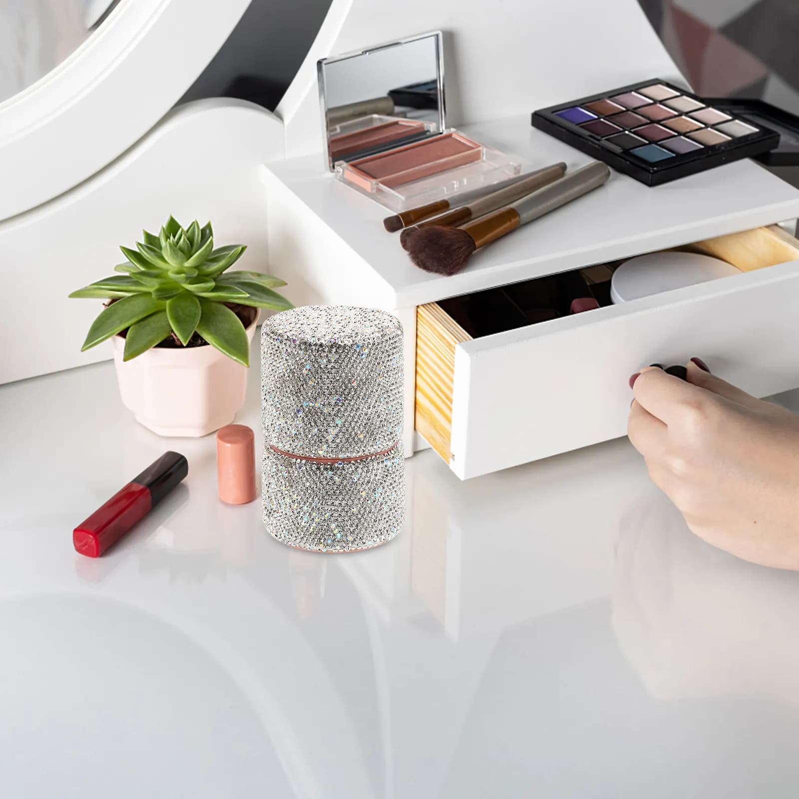 Set di Pennelli da Trucco con Cristalli e Strass, Portatile da Viaggio, per Fondotinta, Cipria e Ombretto, in Confezione Compatta con Coperchio