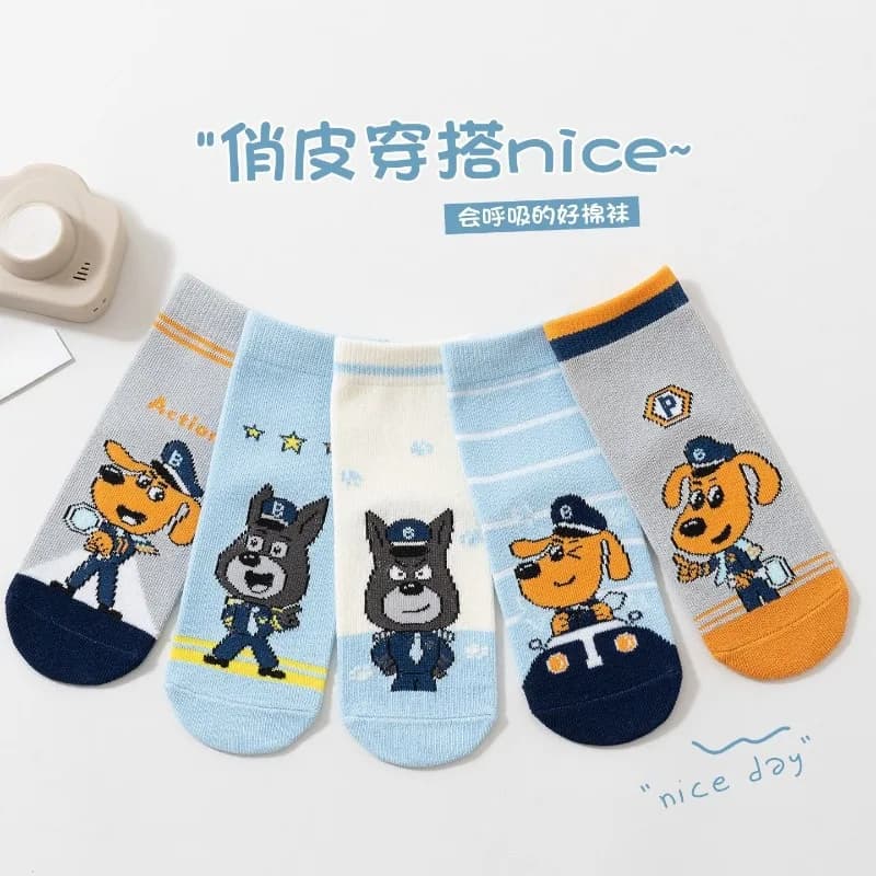Hot New Set of 5 Pairs Sheriffs Labradors Dog Cotton Socks Anime Security Sergeant Wolf Puppy Cartoon Pattern Stockings Gifts