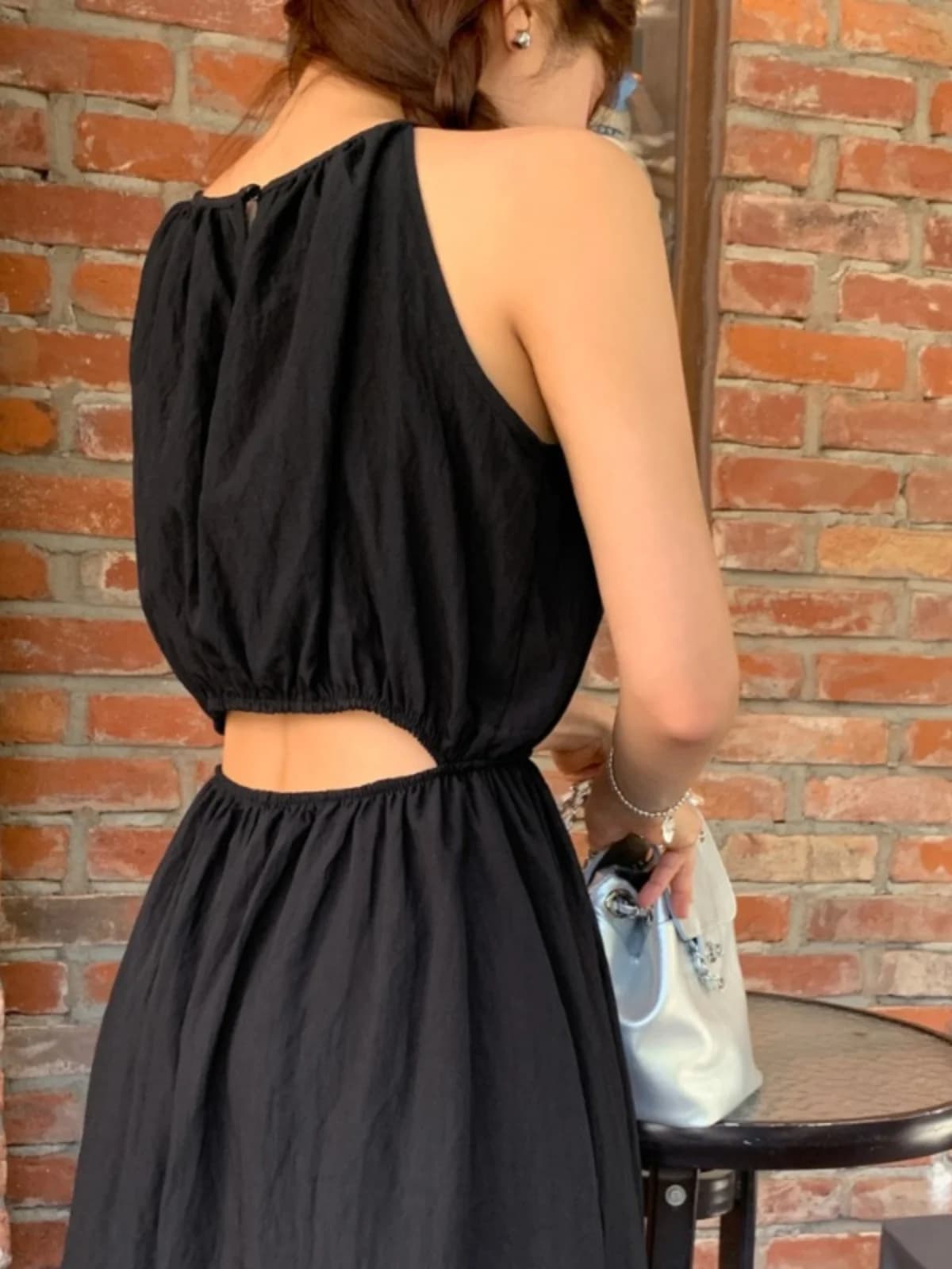 Casual Chic Summer Sleeveless Hollow out Back High Waist Hang Neck Dress Women's Simple Design Sense Dress Korean Style round...