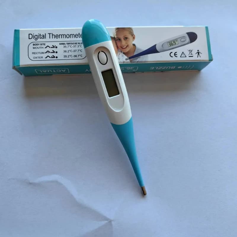 Termometro elettronico digitale Testa morbida flessibile per il rilevamento della febbre nei neonati Monitor della temperatura orale sotto le ascelle per adulti