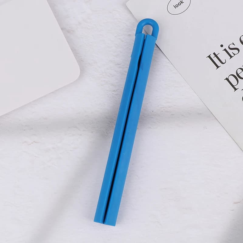 【W】1 Pezzo Supporto Universale per Puntali di Stecche da Biliardo, Morsetto Lungo in Gomma da Appendere, Gancio per Stecche da Biliardo, Porta Stecche da Pool, Strumento per il Montaggio delle Stecche