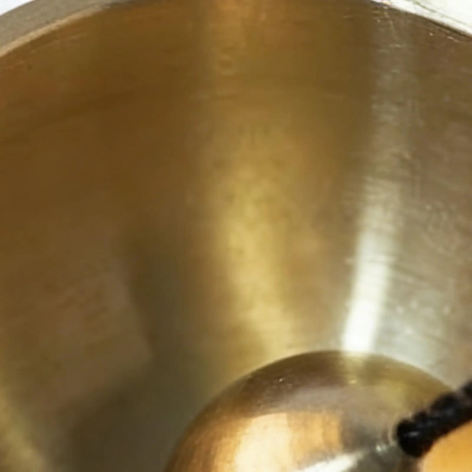 Singing Bowl Brass Spiritual Chimes Holistic Sound Bath Bowls For Beginners Women Relaxation Yoga Chanting Mindfulness Studio