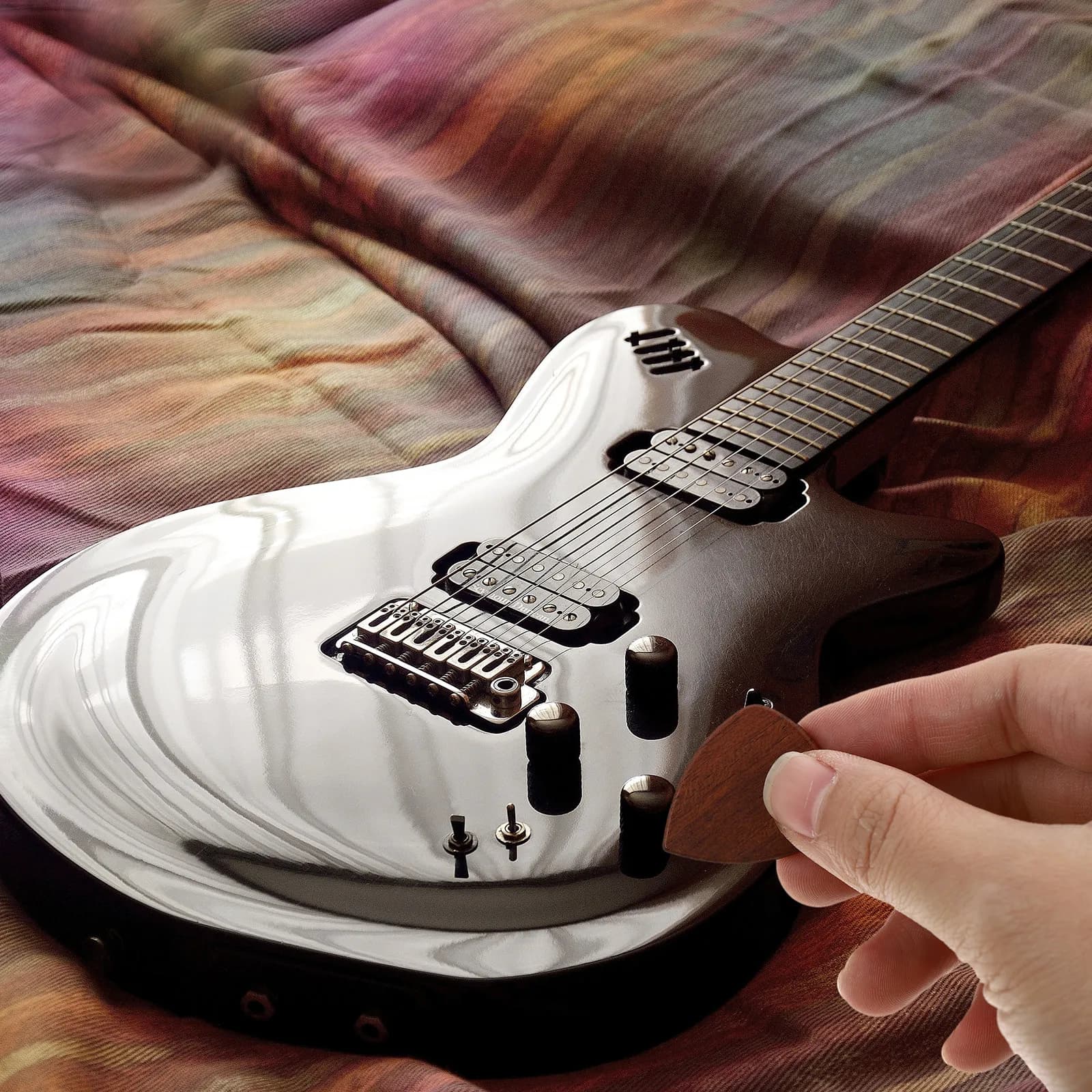 8 plettri per chitarra in legno, resistenti, con bordi lisci, protezione per le dita, design semplice, leggeri, portatili, strumenti per la pratica musicale
