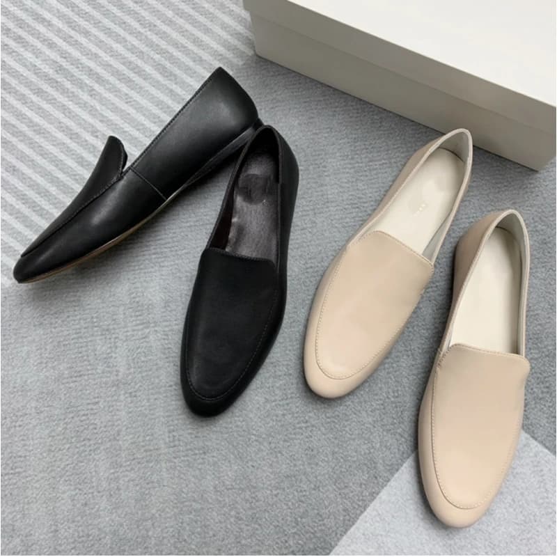25 anni primavera/estate nuovi mocassini a fondo piatto, piccole scarpe casual in pelle stile minimalista