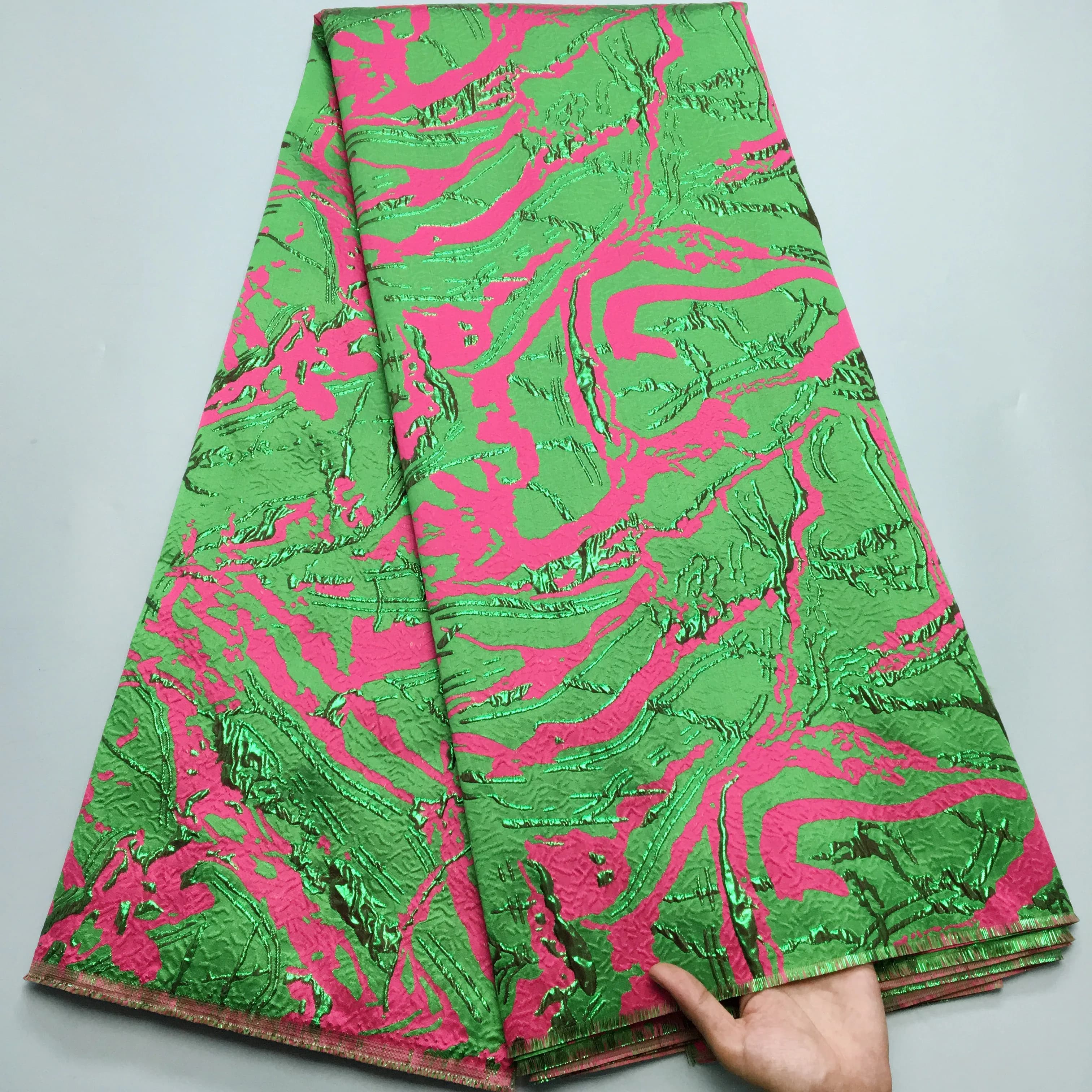 SJD pizzo damascato pizzo broccato africano tessuto di pizzo francese 2024 nuovo tessuto Jacquard dorato nigeriano per abiti da sera da donna A3900