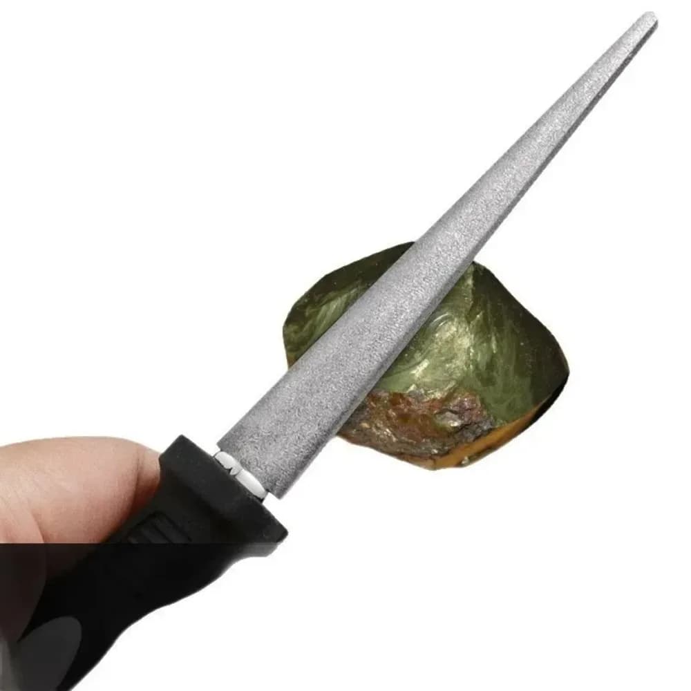 Lima semicircolare con manico bianco e nero, affilatore manuale per coltelli, pietra per affilare per coltelli da cucina