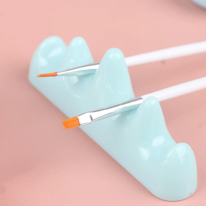 Detergente per pennelli per nail art Supporto in plastica Penna gel acrilico UV Pentola Detergente Tazza Tazza per lavaggio Porta pennelli per unghie Strumenti professionali per unghie
