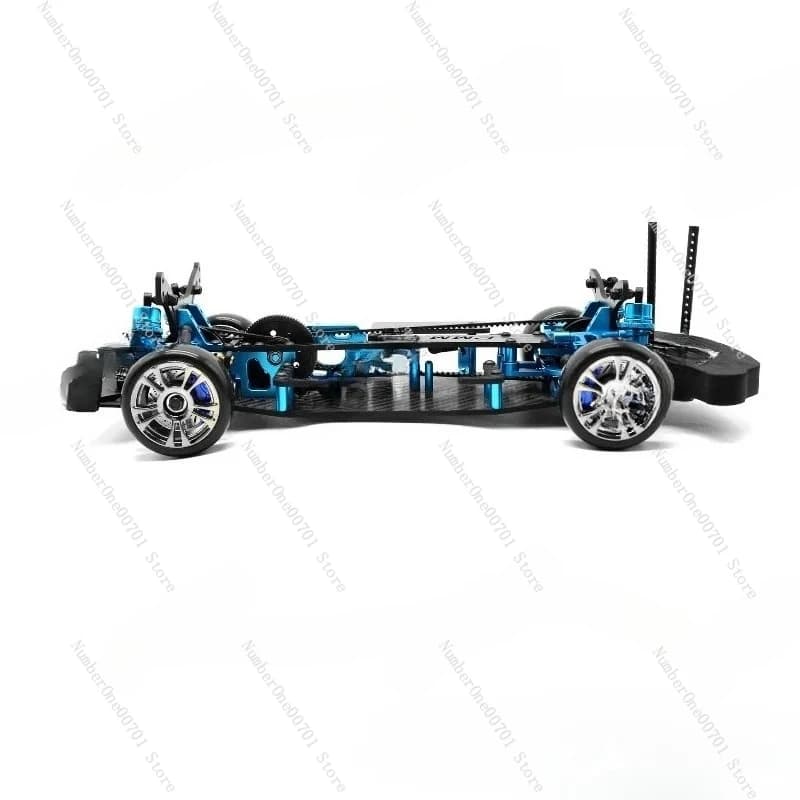 1/10 M-Chassis off-road racing car with belt drive and integral traction