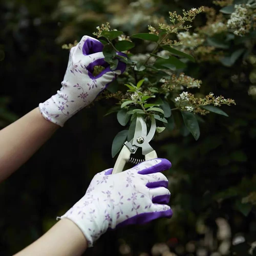 Guanti da giardinaggio traspiranti da 3 paia Guanti comodi stampati in schiuma di lattice Guanti da lavoro impermeabili resistenti all'usura Uso in giardino