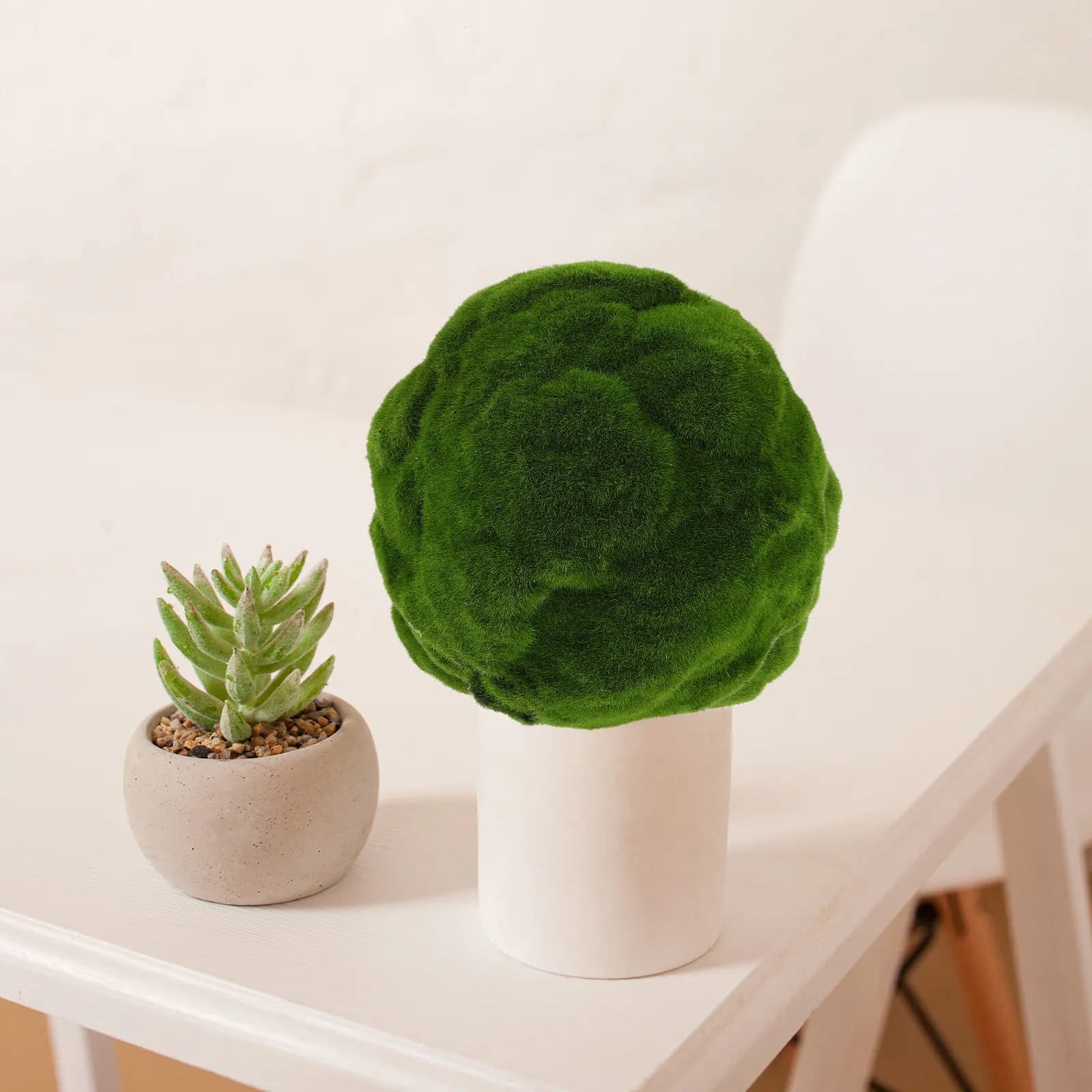 Realistic Artificial Musk Ball for Interior and Exterior Decoration, Ceilings, Glasses and Landscapes