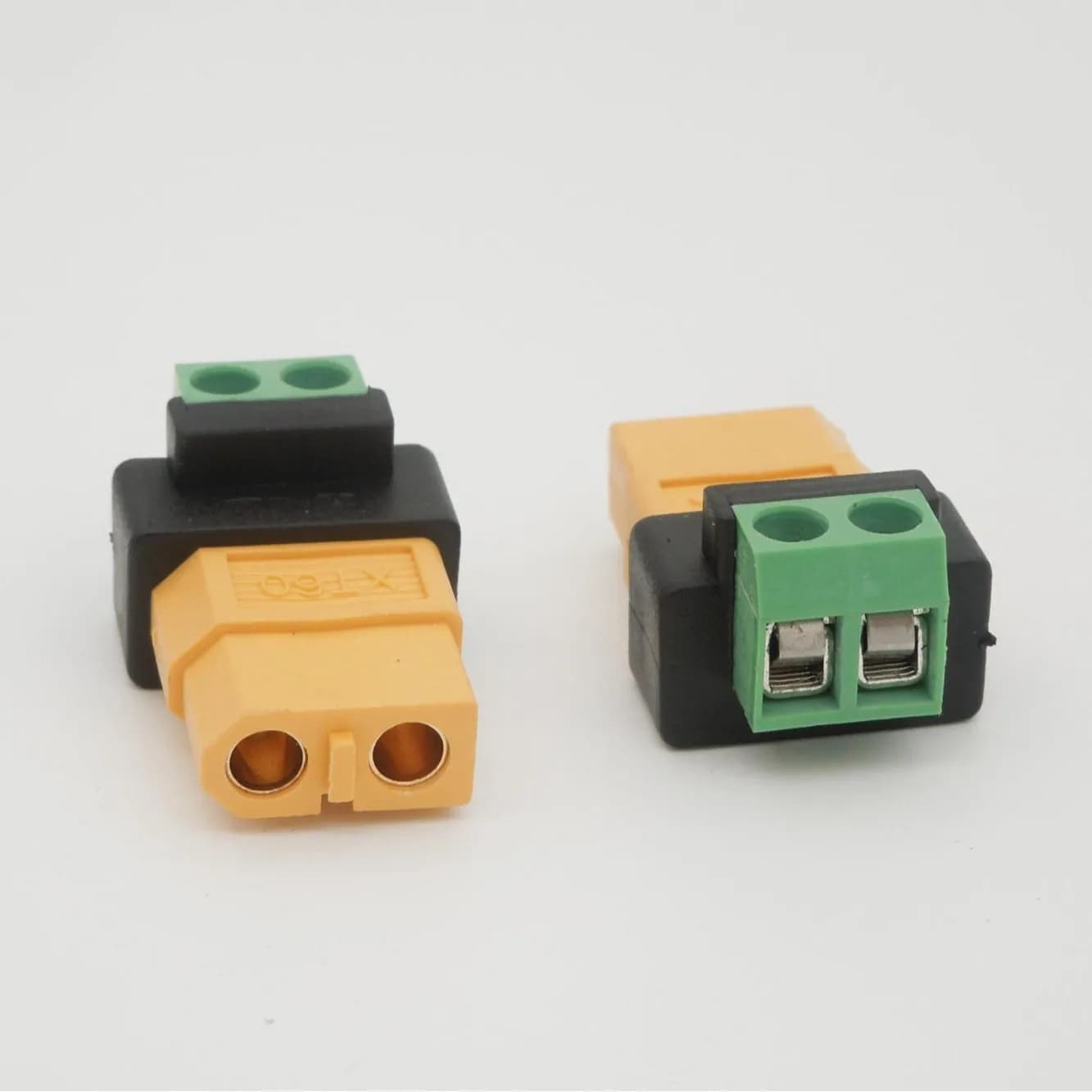2 connettori XT60 maschio-femmina a 2 pin senza saldatura per caricabatterie UAV, pannelli solari e dispositivi modello