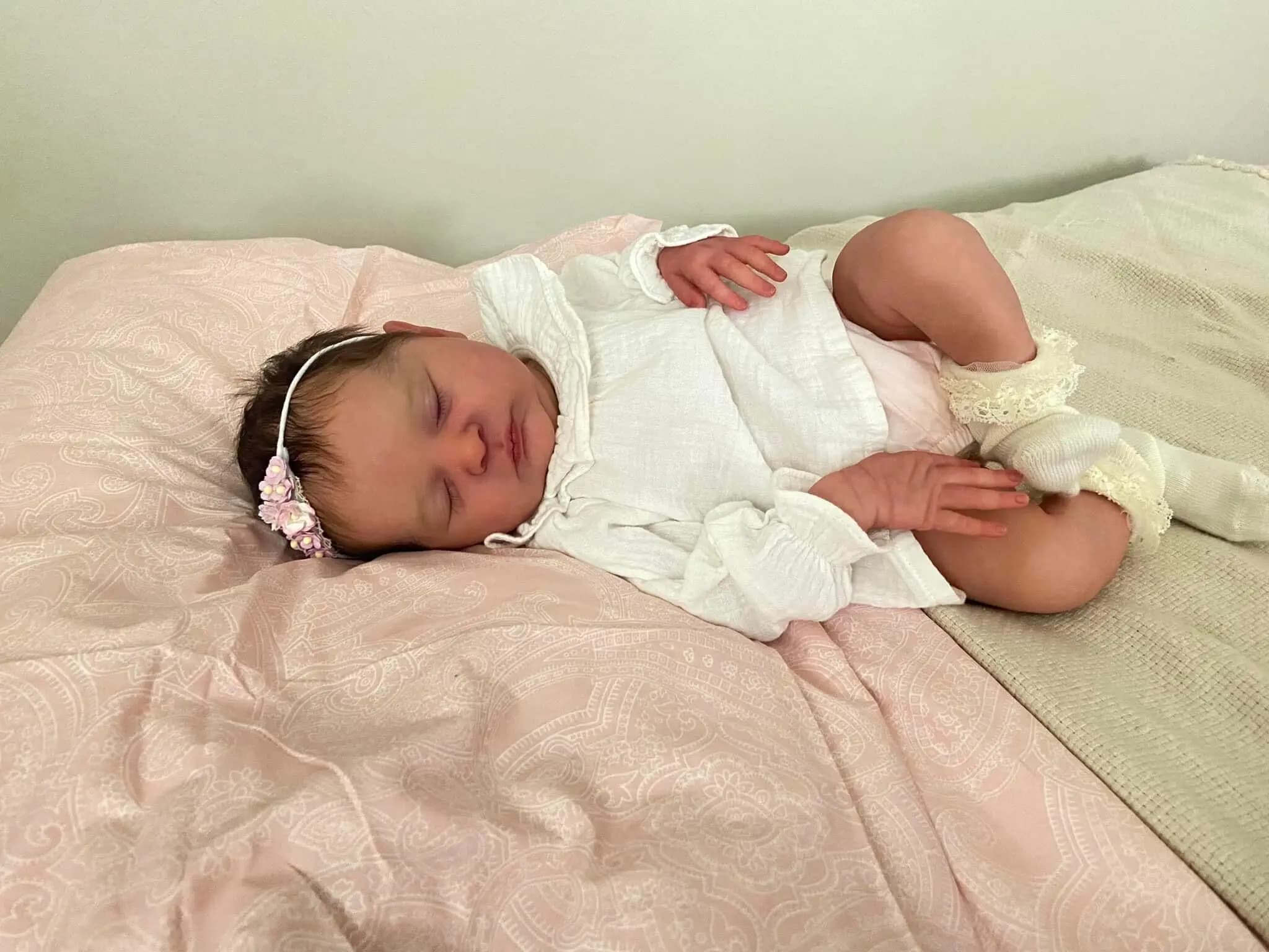 NPK 19-inch Reborn Baby Doll Laura Newborn Realistic Vinyl Collectible Doll with 3D Skin Hand-Rooted Hair for Collectors