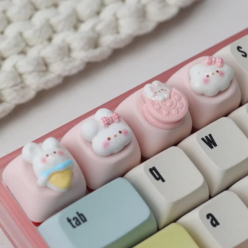 Keycap a forma di coniglio fragola, personalizzabile, regalo di compleanno, adatto per tastiera meccanica con asse incrociato