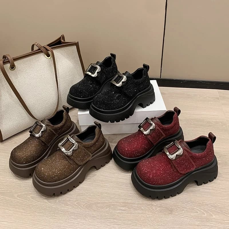 Mocassini con plateau Trifle a testa grande con strass Scarpe singole da donna casual di piccola altezza per tutte le partite