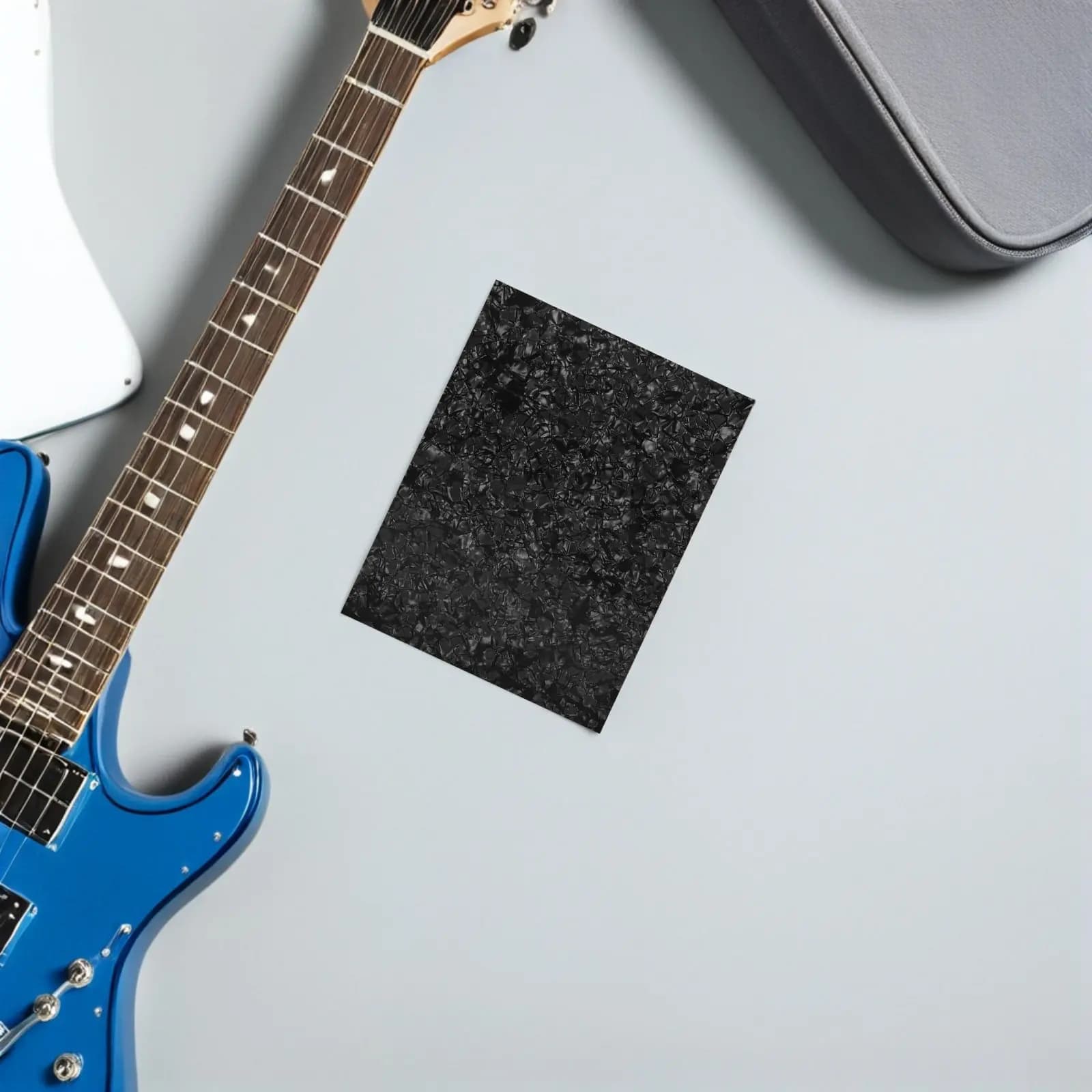 Ultra Thin 0.7mm Self Adhesive Acoustic Guitar Pick Guard Sheet 20x25cm Scratch Resistant Backplate Protector Guitar Accessories