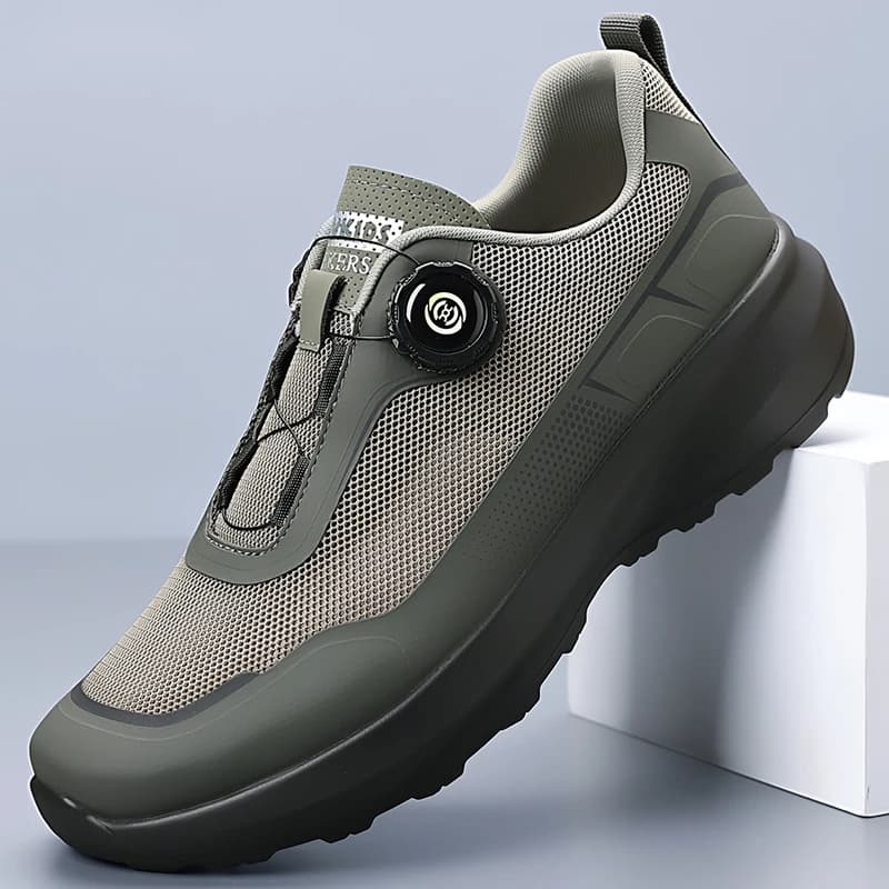 Scarpe da Uomo 2026 Nuove Primaverili Casual con Suola Morbida, Sneakers con Chiusura Girevole Traspiranti Nere, Scarpe da Lavoro e Pendolarismo