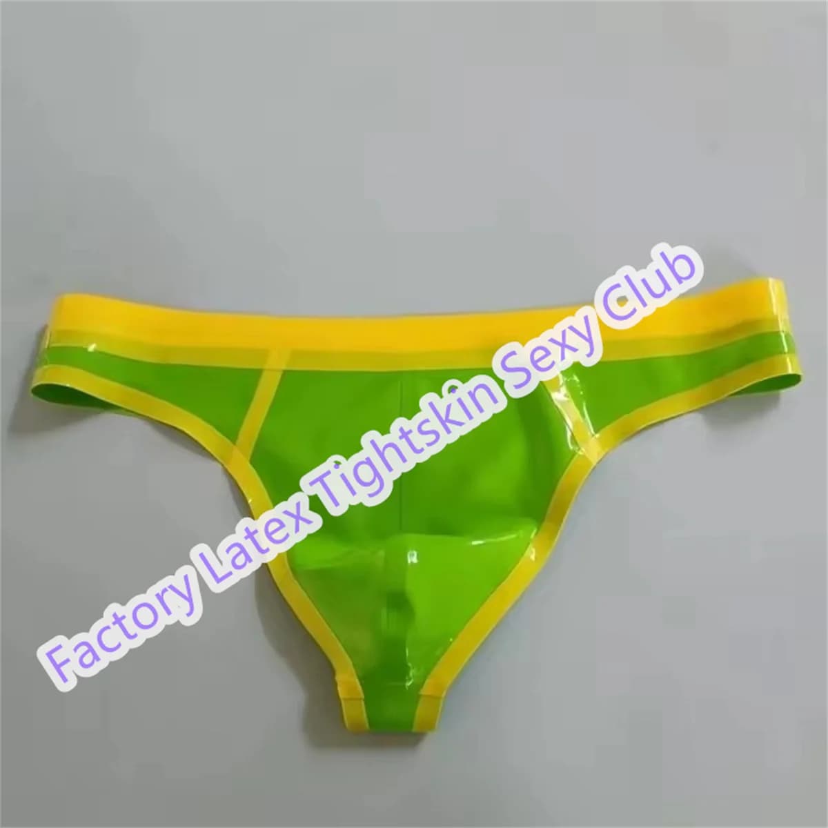 Slip in lattice da uomo, pantaloncini in gomma verdi con biancheria intima gialla, costumi cosplay di Halloween, realizzati su misura