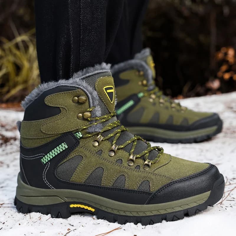 New Winter Men Ankle Snow Boots Waterproof Non Slip Sneakers For Men Hiking Keep Warm Plush Boots Plus Size Outdoor Footwear