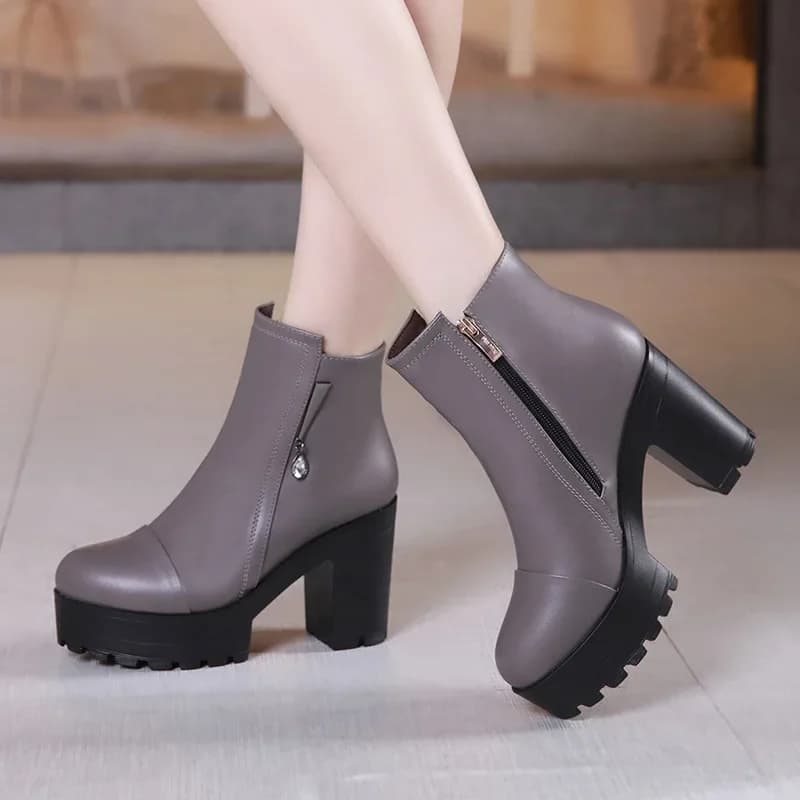 Small Size 32-43 Block High Heels Boots Women Fur Shoes Winter 2026 Soft Leather Thick Platform Ankle Boots Black Mother Office