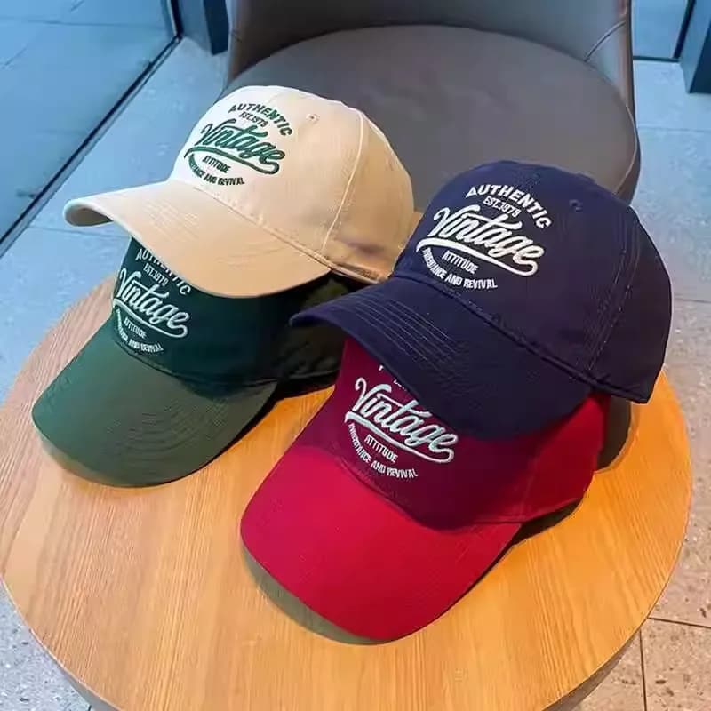 Cappello da baseball con lettere ricamate Donna Uomo Estate Golf all'aperto Sport Cappello di protezione solare Snapback Cappellini con visiera per camionista Hip Hop