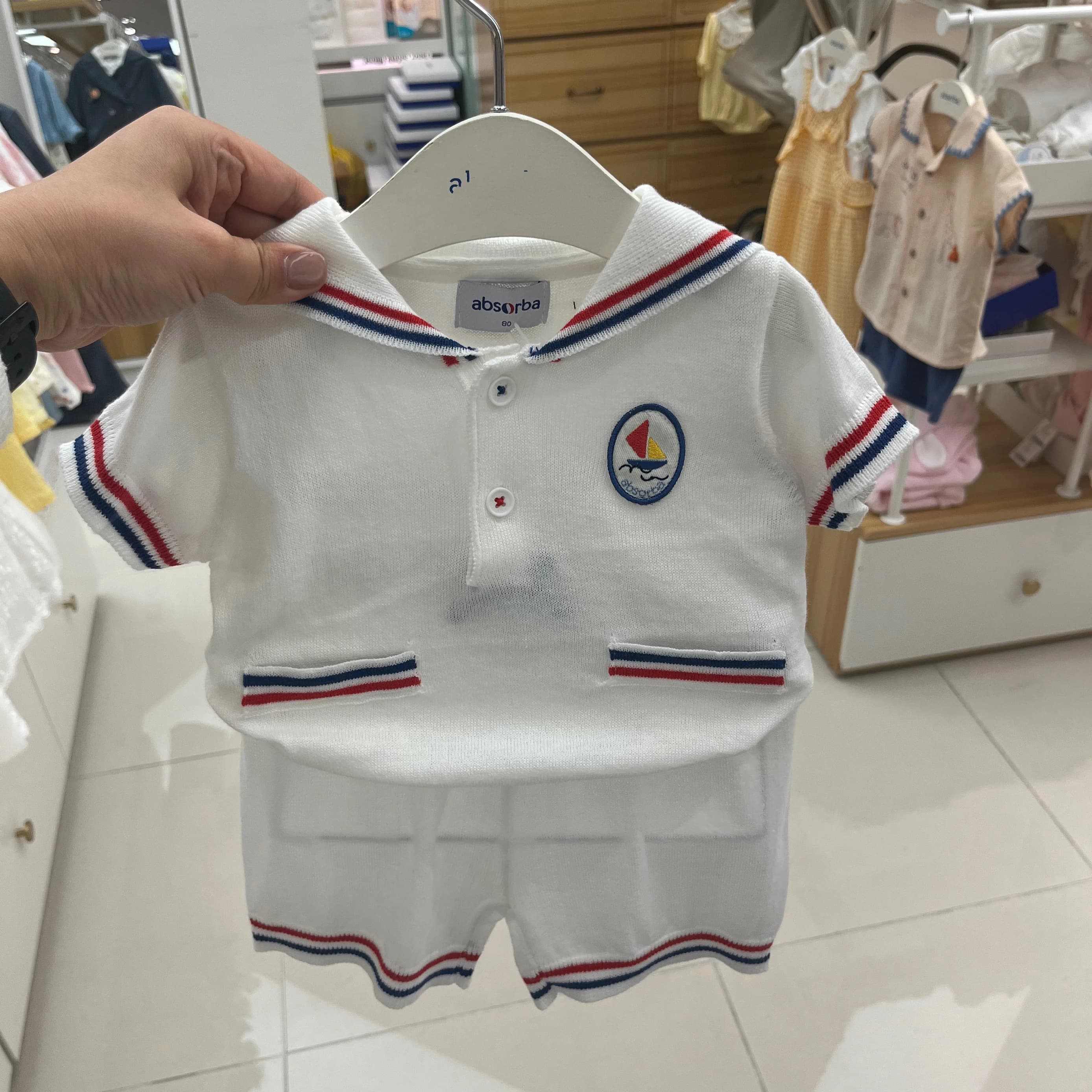 Completo estivo leggero in maglia per bambini con maniche corte e pantaloncini con colletto blu navy, set di vestiti alla moda per neonati in stile coreano