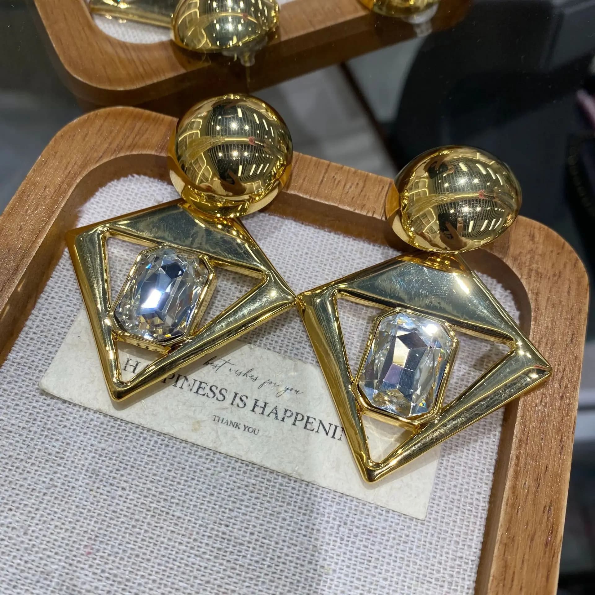 Orecchini pendenti grandi ed eleganti da donna con gemme geometriche a diamante, nuova collezione 2026, gioielli alla moda per ragazze e donne
