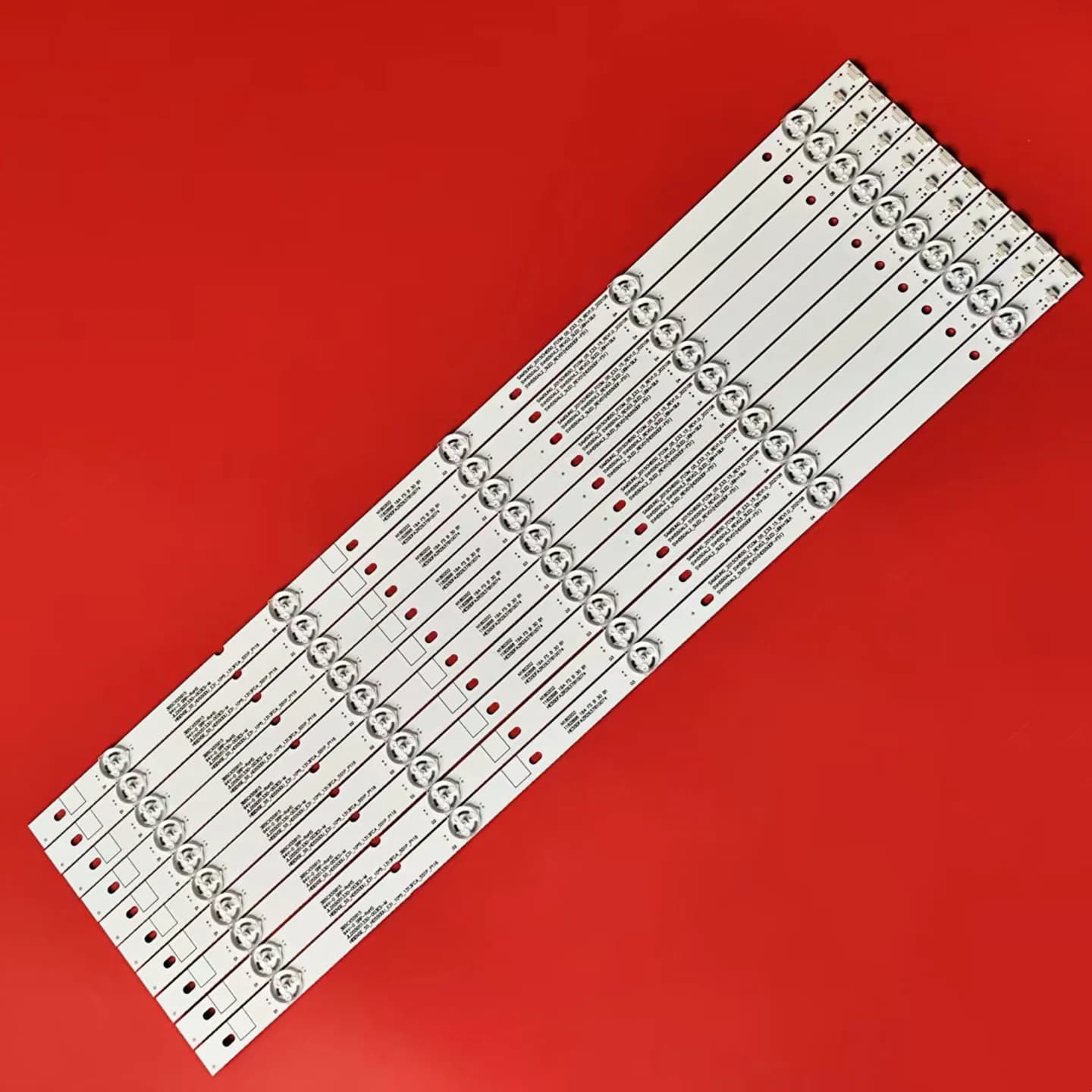Striscia di retroilluminazione a LED per TV HISENSE 55'' 55n3000uw EVERLIGHT LBM550M0501-LE-5 (0) 55H6D 55N5300 55DU6070 H55N5300UK HD550K3U51