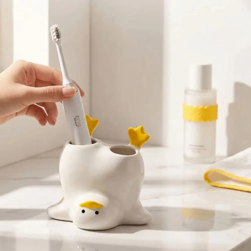 Creative Inverted Duck Toothbrush Holder Non Slip Space-Saving Electric Toothbrush Holder Durable Waterproof