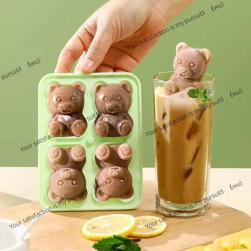 Stampo per blocchi di ghiaccio con orso creativo, contenitore per ghiaccio in silicone per uso alimentare, stampo per ghiaccio per cartoni animati, funzionamento facile da sformare, fornito con imbuto