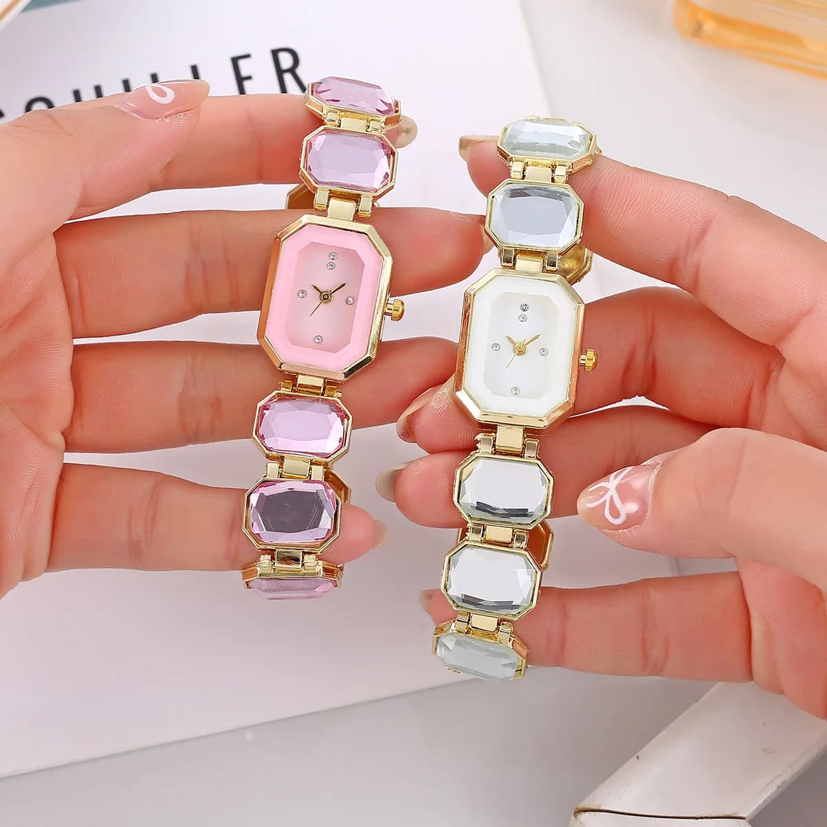 Nuovo Orologio al Quarzo Elegante e di Lusso per Donna, Orologio da Polso Versatile e alla Moda, Regalo Ideale per Signore