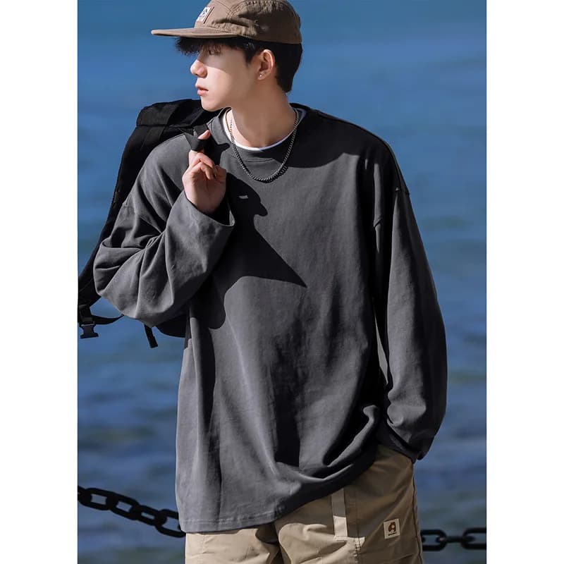 Men's hooded sweatshirt, base layer, intermediate layer, inner lining, practical and decorative