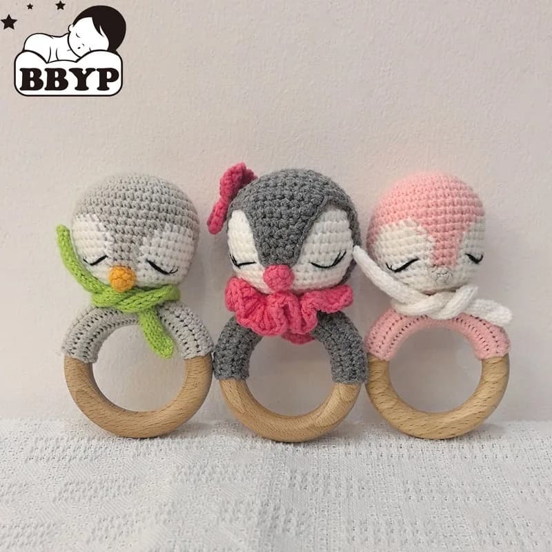 1 pz in legno uncinetto pinguino sonaglio giocattolo anello di legno massaggiagengive roditore palestra per bambini sonagli mobili giocattoli educativi