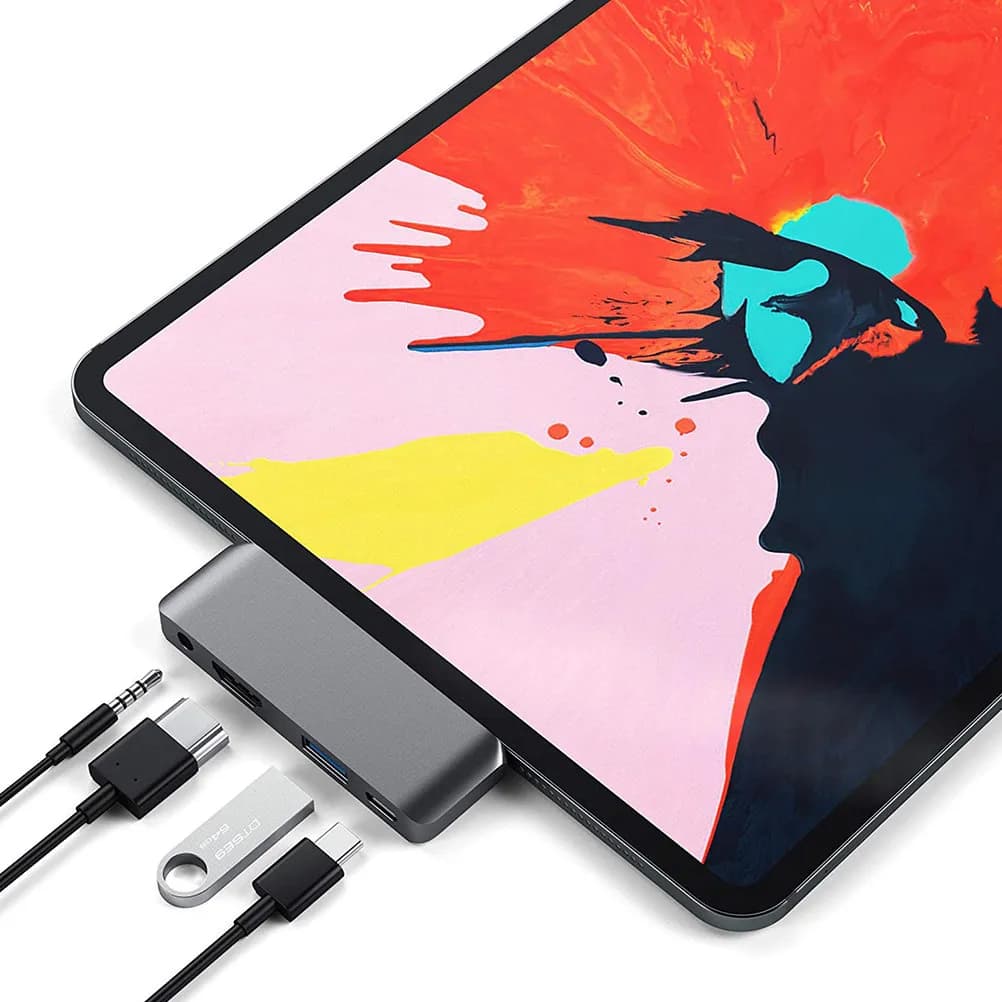 Hub USB-C Professionale con Display 4K, Porta USB 3.0, Ricarica Rapida PD 30W, Jack Audio 3.5mm, Compatto per Viaggi